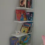Tsaira アパート アムリアニ